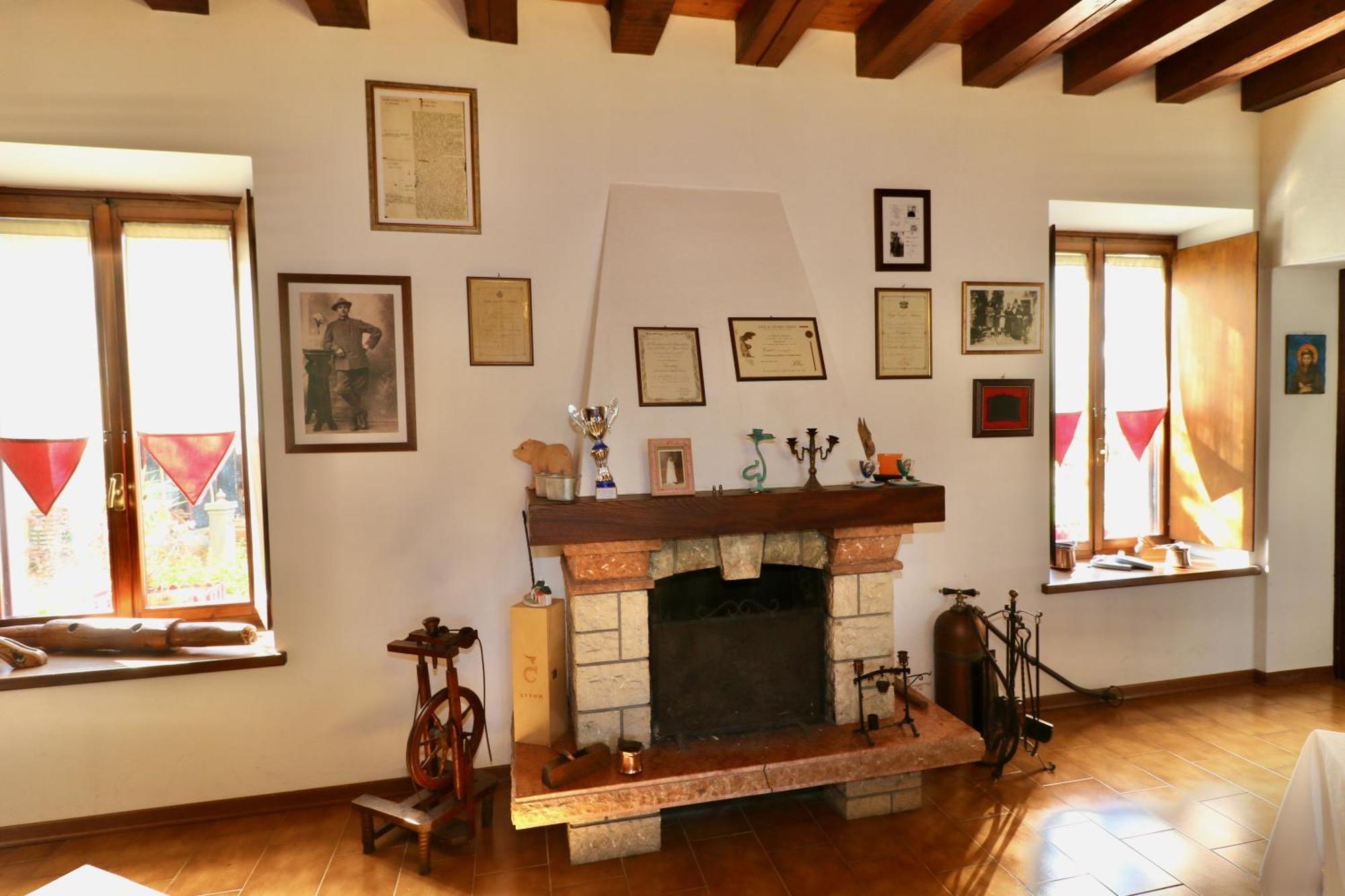 Casa Pellis Bed & Breakfast ฟากาญญา ภายนอก รูปภาพ